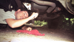 Save on Car Maintenance With These 5 DIY Tips