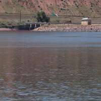 1 dead after boat overturns, sinks at Echo Reservoir