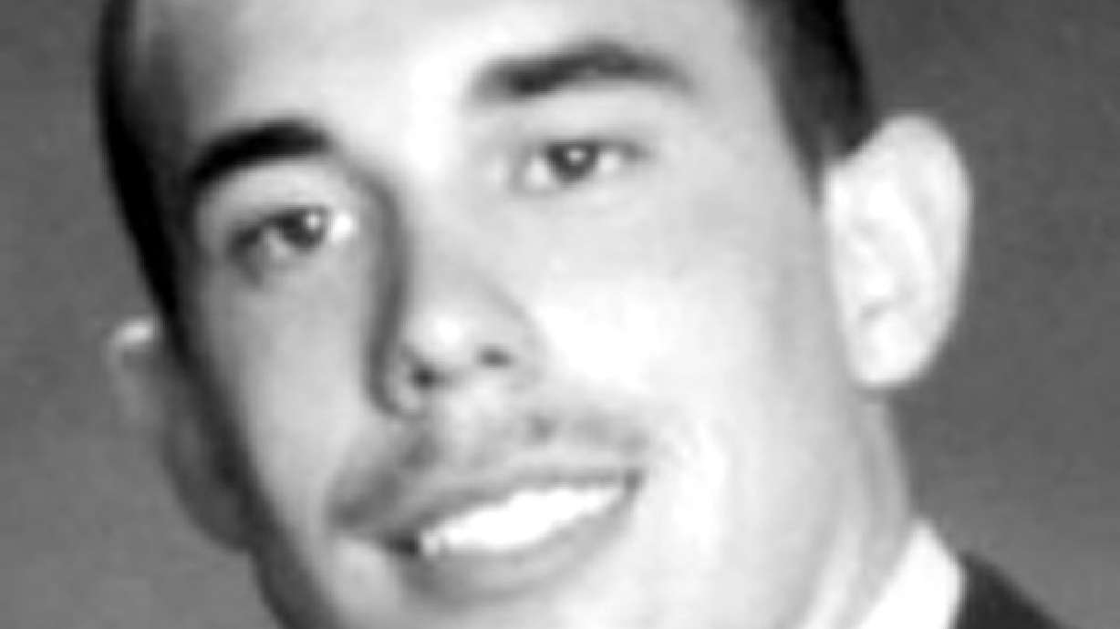 Widow of decorated Iraqi vet files wrongful death suit against VA hospital