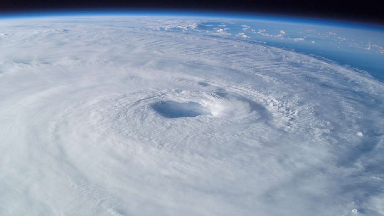 Hurricanes cause earthquakes? Apparently yes