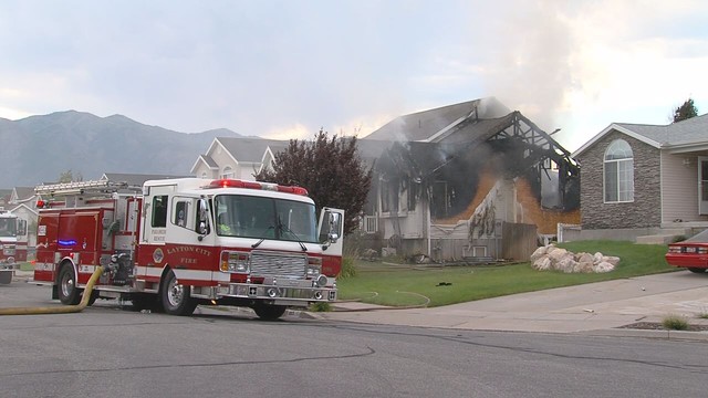 Officials investigate suspicious Layton house fire