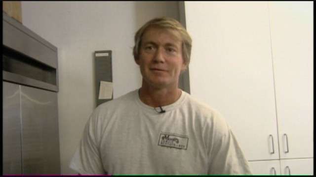 Moore said the men grabbed one of his garbage
cans, loaded it full of meat and used the can to
transport the meat to the car.