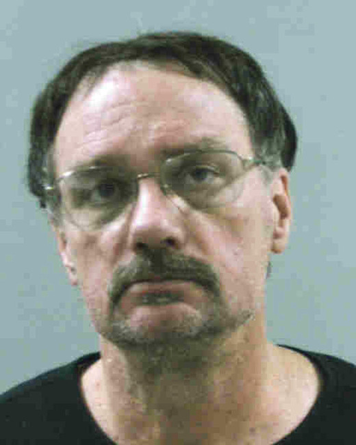 Salt Lake man who allegedly threatened passengers on plane pleads not guilty