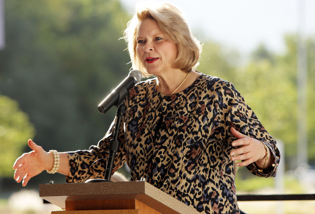 Breast cancer survivor Sheri Dew, who is known as
an author, publisher and chief executive officer
of Deseret Book Company, speaks at the Breast
Care Center at Intermountain Medical Center in
Murray Friday, Sept. 30, 2011. Breast cancer
survivors and their families were invited to the
event to celebrate women and raise awareness
about breast cancer.