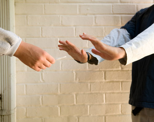 Study: Friends' parents can influence teens against drugs, drinking