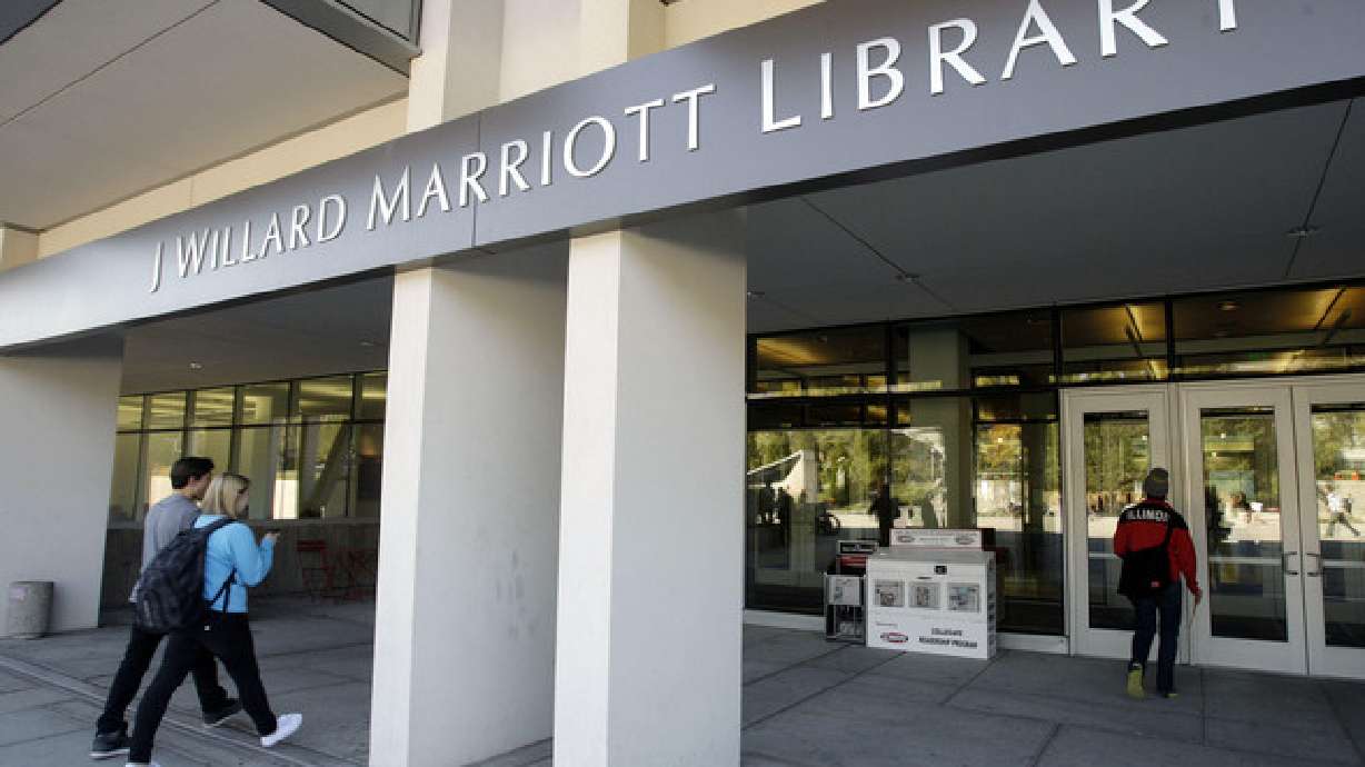 U. cited for lack of regulation of more than $27M in yearly student fees