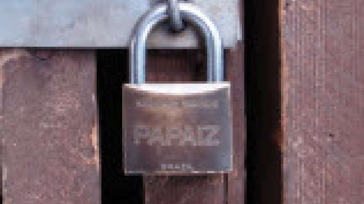 NBA Lockout Forces Hundreds Of Non-Millionaires Out Of Jobs