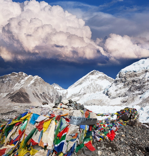 A new study shows that high altitude areas like the Himalayas or
everest may be more amenable to solar panels than arid areas like
deserts, traditionally associated with the use of solar energy collection
on a mass scale.