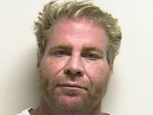 Berg charged with aggravated kidnapping for tying up girlfriend