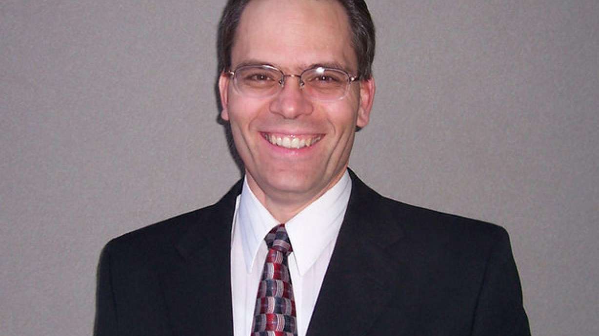 GOP lawmaker to challenge Gov. Herbert