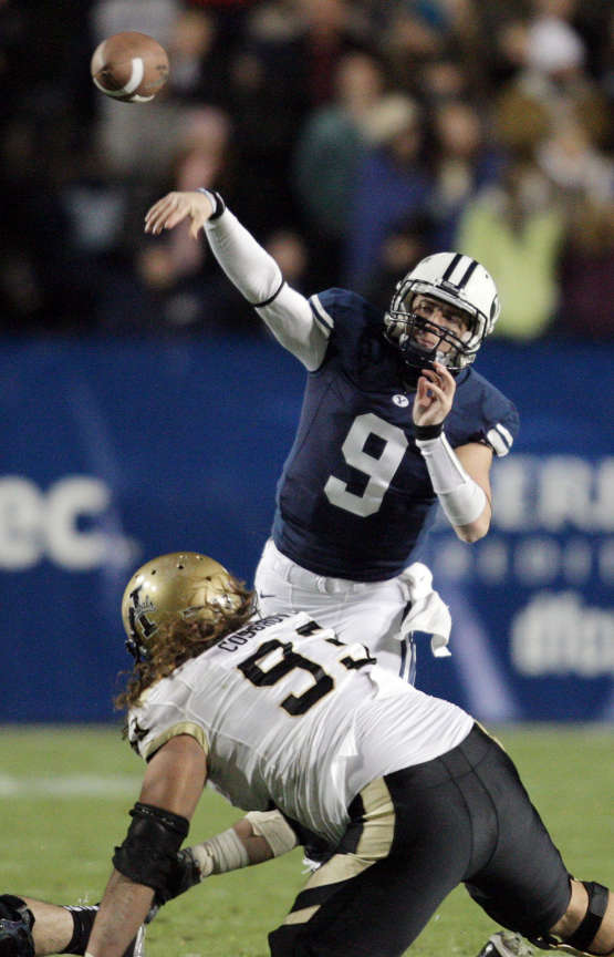 BYU quarterback Jake Heaps throws against 
Idaho. (Deseret News)