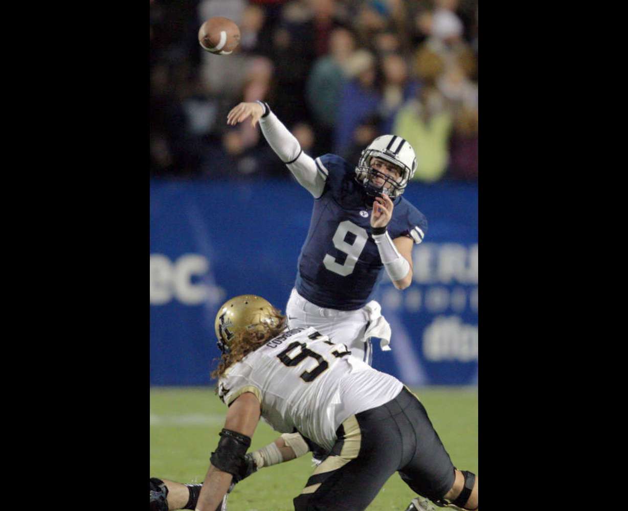 BYU quarterback Jake Heaps throws against
Idaho. (Deseret News)