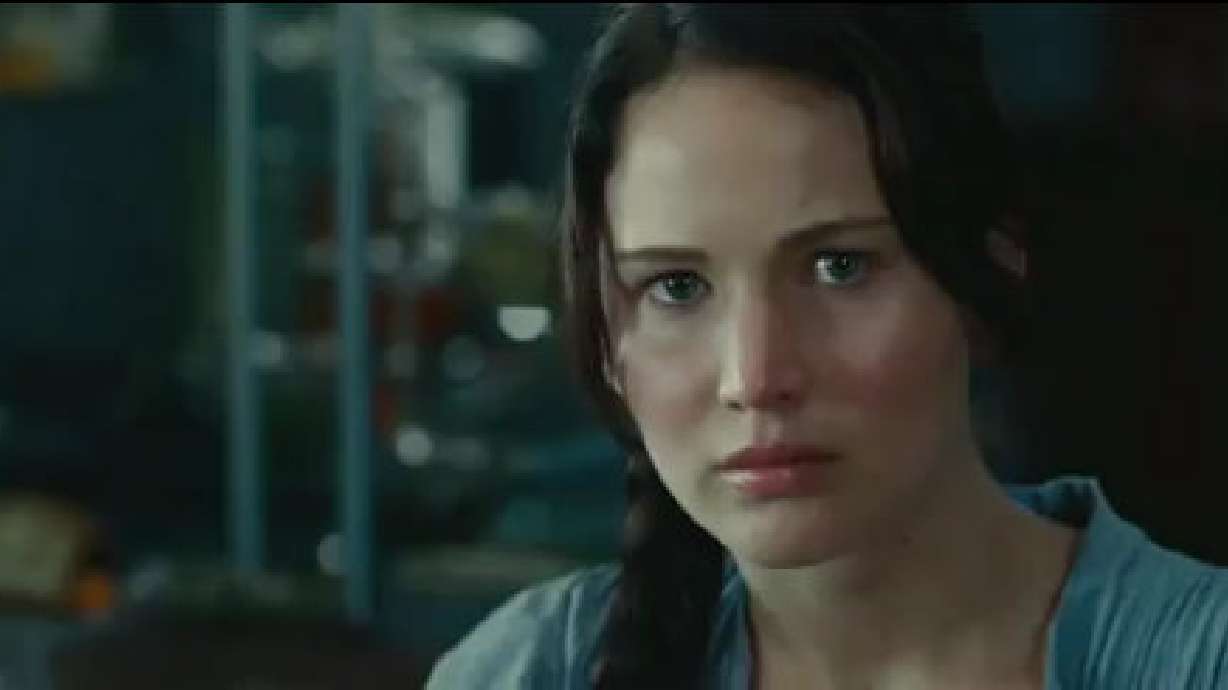 'The Hunger Games' trailer finally hits and it's caught the web on fire