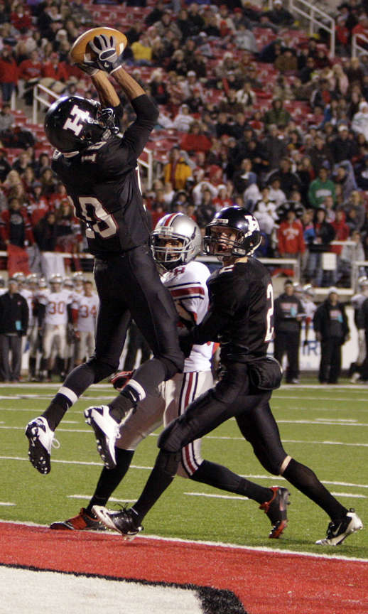 Hurricane/Spanish Fork during the 3A football semifinals in Salt Lake City Thursday, Nov. 10, 2011. (Jeffrey D. Allred, Deseret News)