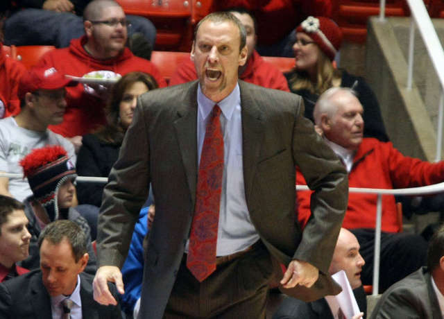 Utah head coach Larry Krystkowiak