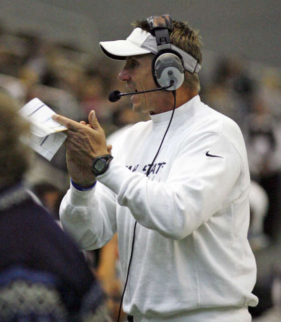Utah State head coach Gary Andersen