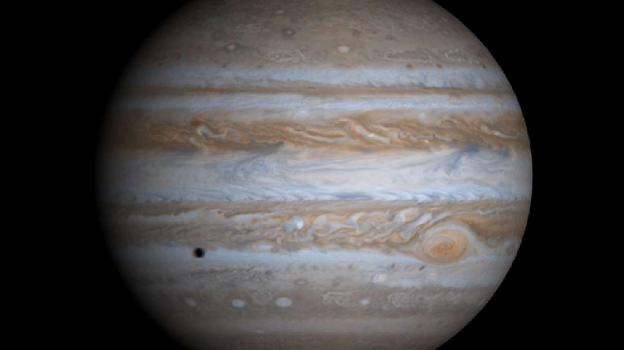 Jupiter has heartburn: Giant planet's core may be dissolving