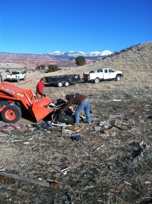 Joint service project rids trust lands near Moab of 60 tons of junk