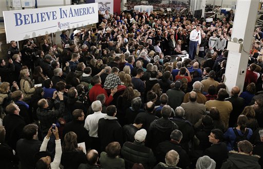 Two Utahns go to Iowa to support their candidate in caucuses