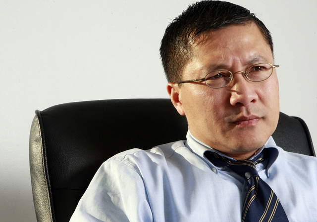 Councilman with unique background seeks to 'make a contribution'