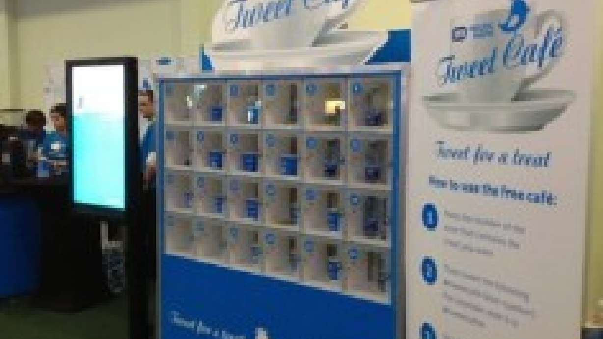 Cafe Lets People Order Via Twitter