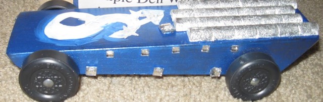 Momsensical: The pinewood derby 'Bling-Mobile'