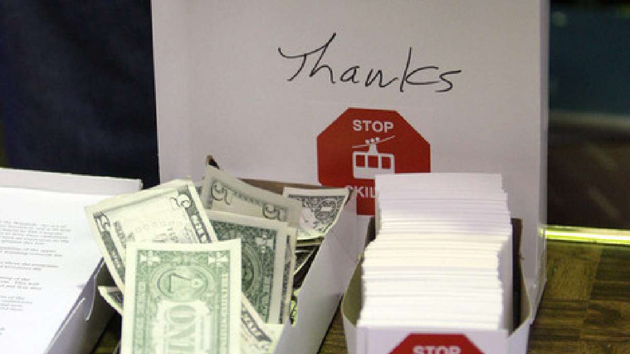 Rally protests changes to canyon ordinances