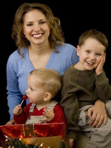 Susan Powell with her two boys Charlie and 
Braden.