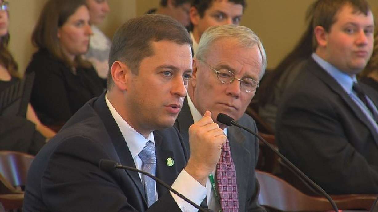 Better administrators create better schools, bill says