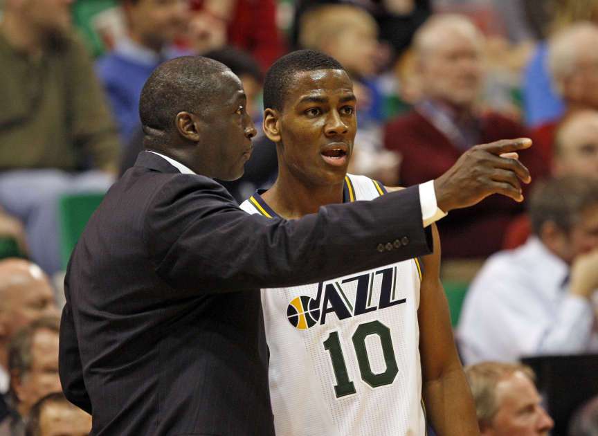Jazz coach Ty Corbin gives Alec Burks some
pointers.