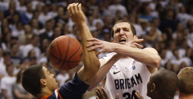 Cougar Tracks: "Tough guy" Hartsock day-to-day heading into Gonzaga rematch
