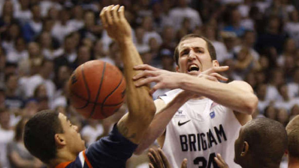 Cougar Tracks: "Tough guy" Hartsock day-to-day heading into Gonzaga rematch