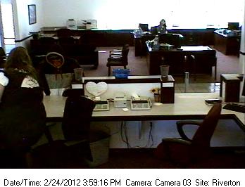 Riverton bank robber caught on surveillance 