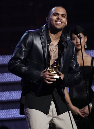 Chris Brown facing imminent arrest in Miami Beach robbery