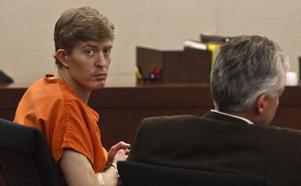 Judge settles dispute between attorneys in Stewart murder case