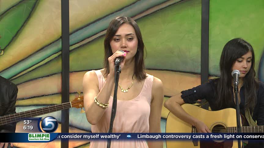 Dia & Meg Frampton Entertain Us On KSLAM