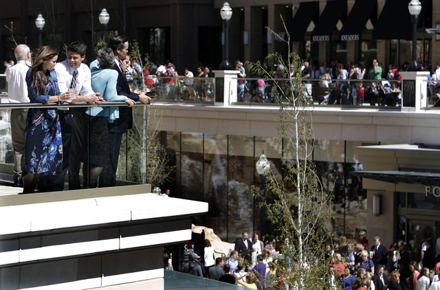 Conference goers visit City Creek in droves