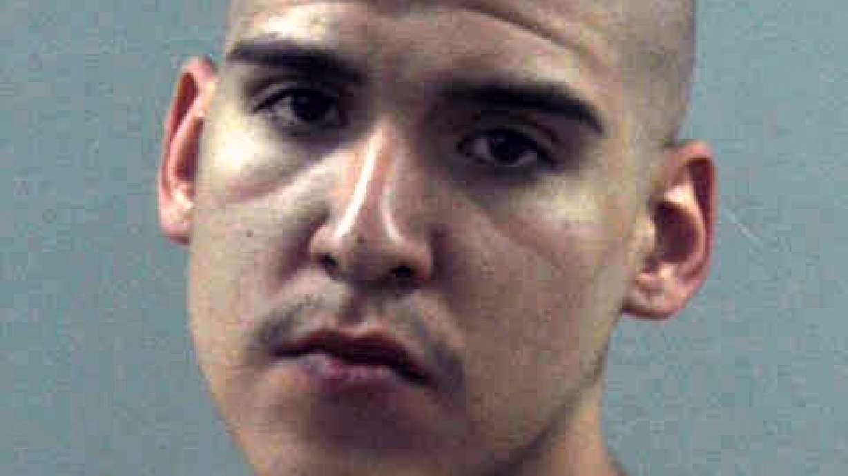Officer fires shots after Ogden robbery, pursuit