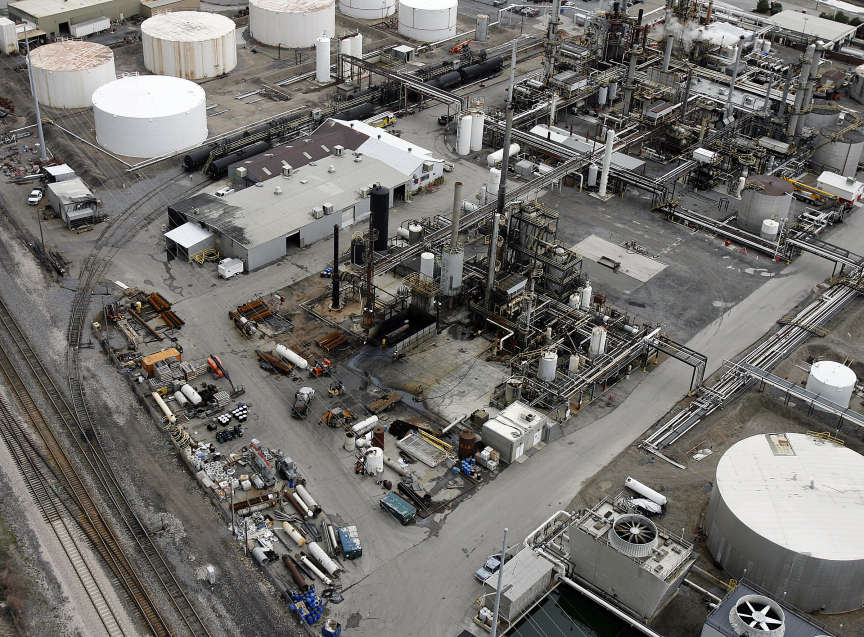 Jury awards over $300,000 to family in refinery explosion