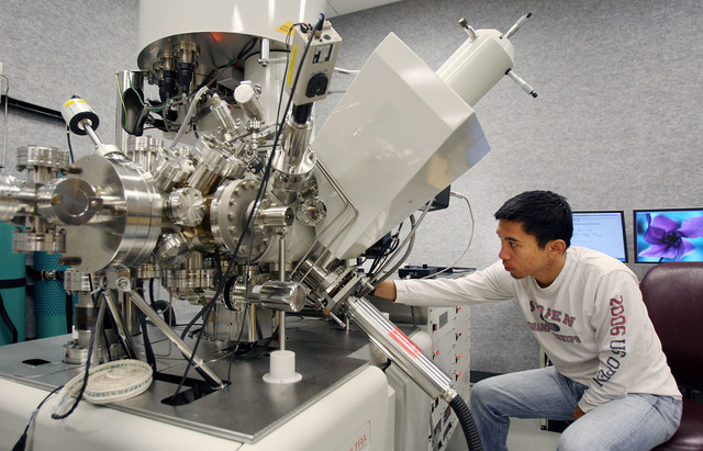 Paulo Perez, a U of U graduate student in the Anderson group, works in the microscopy suite of the James L. Sorenson Molecular Biotechnology Building in Salt Lake City, Wednesday, April 18, 2012.