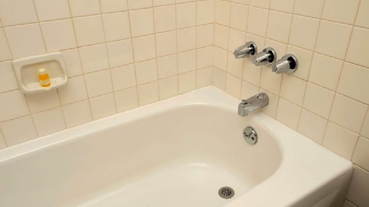 6-year-old boy dies after drowning in bathtub