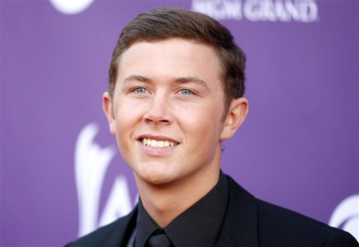 Scotty McCreery to sing at Stadium of Fire