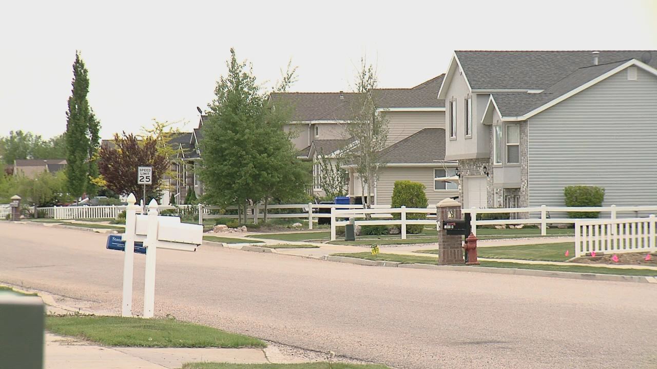 String of car burglaries linked to ID-theft ring