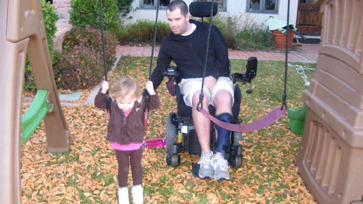 Ailing father spends time recording memories for daughter