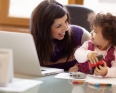 Are Moms Taking Over The Blogosphere? [Infographic]