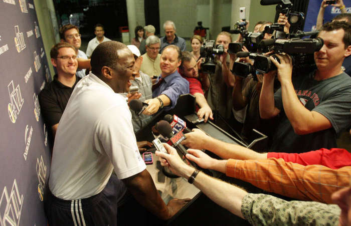 Coach Tryone Corbin talks with the media as 
Utah Jazz players clean out their lockers after 
being swept in the first round of the NBA 
playoffs. (Jeffrey D. Allred/Deseret News)