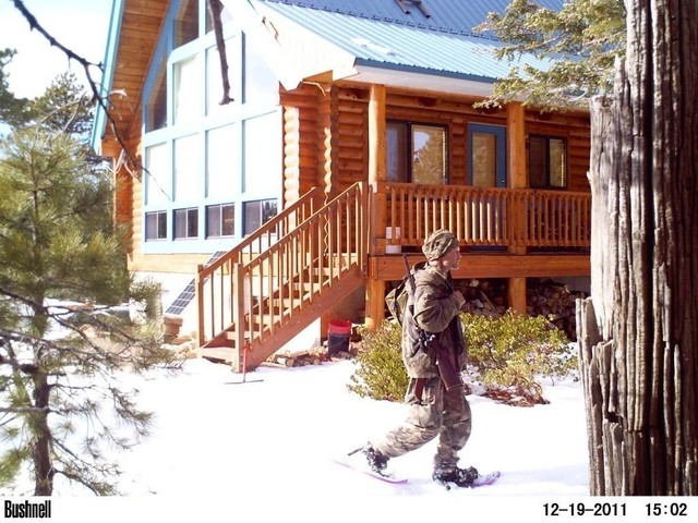 Authorities warn of mountain man burglar