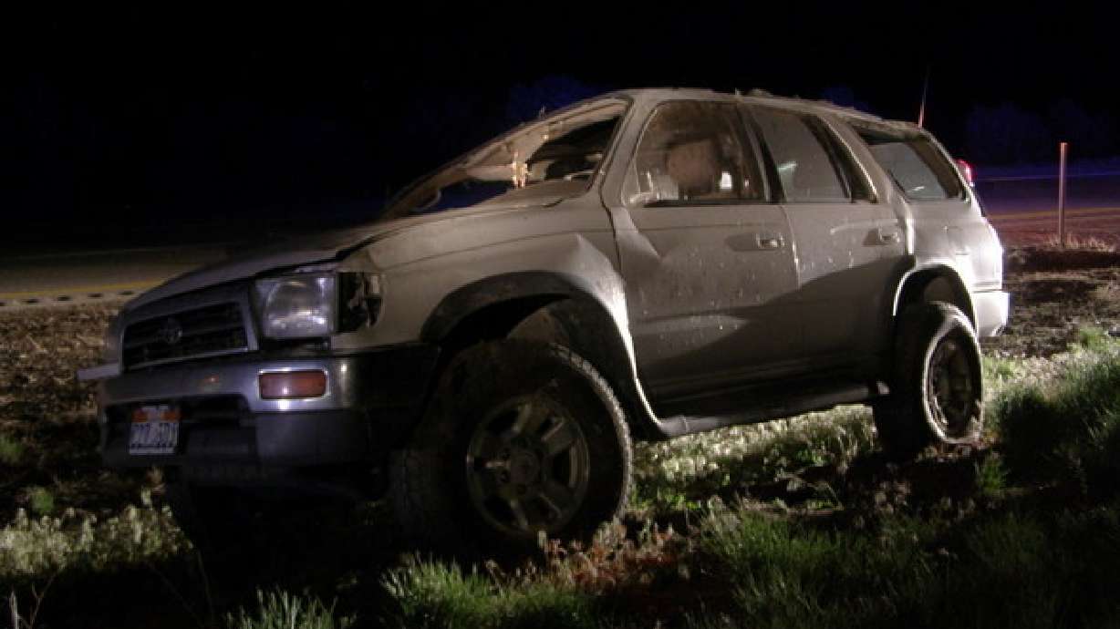 Unrelated crashes kill 3 people