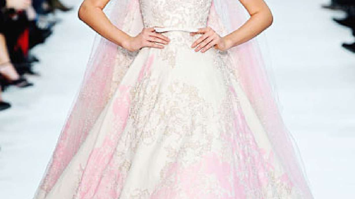 Gown designers keep details simple, push for color