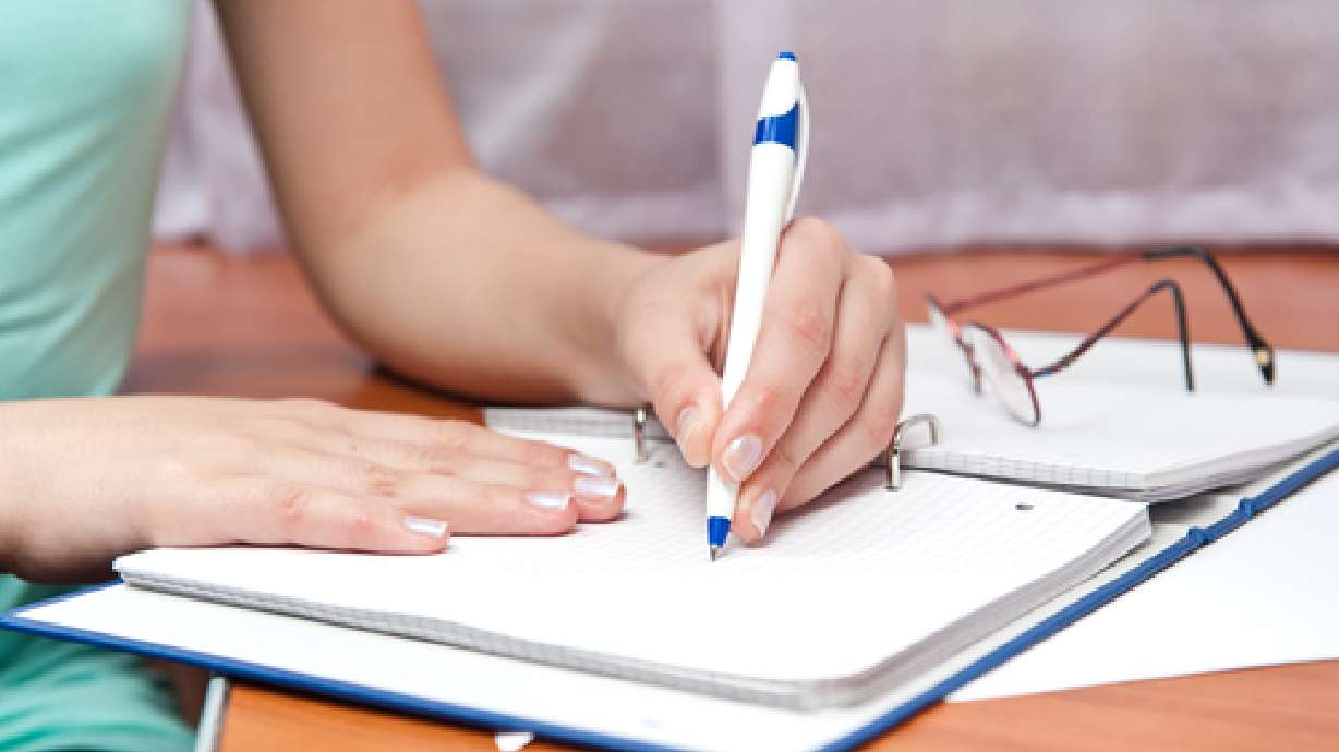 Utah School Board gives approval to keep cursive in schools